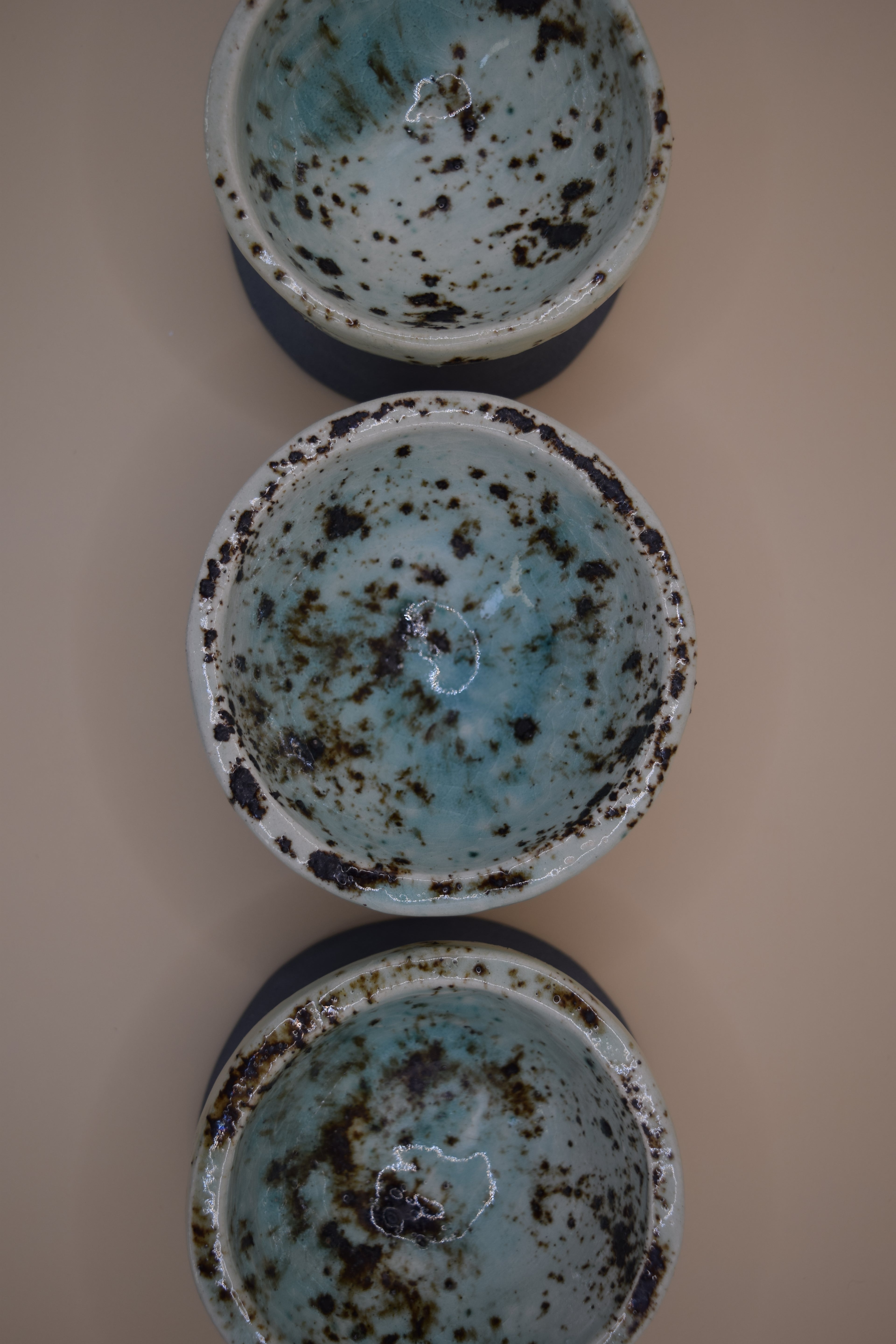 Cuencos Aqua con Manchas